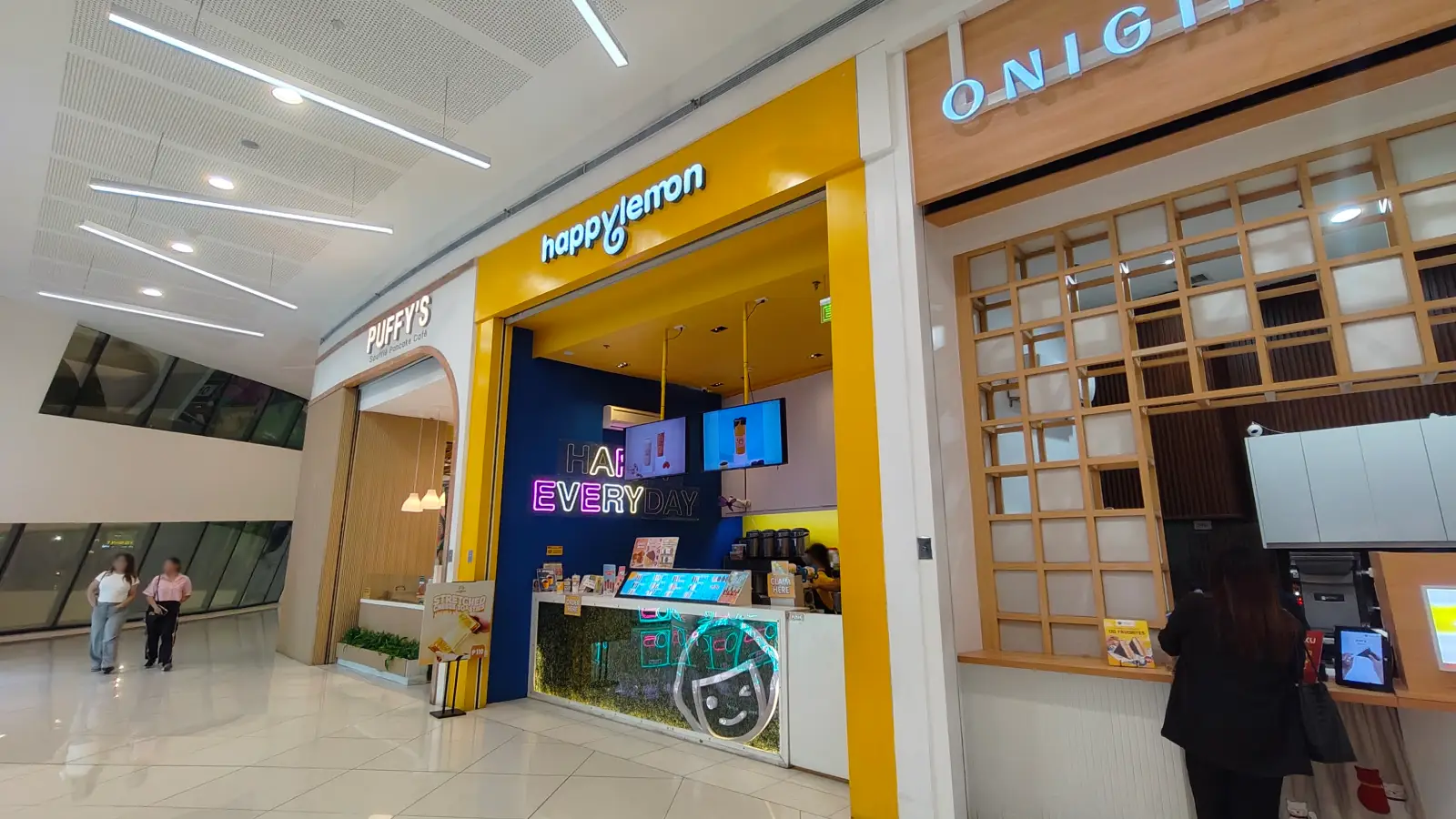 HAPPY LEMON in SM Mall of Asia